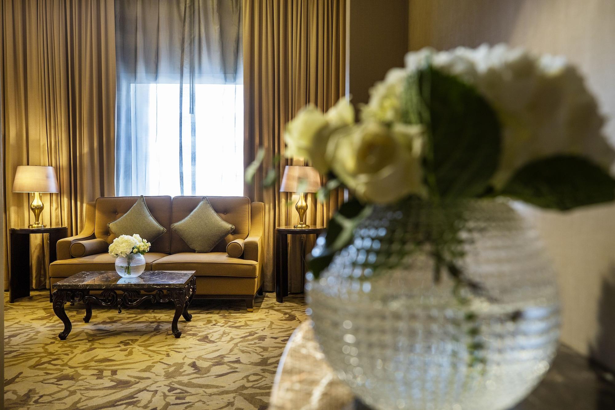 Ezdan Palace Hotel Doha Eksteriør bilde A suite at the hotel