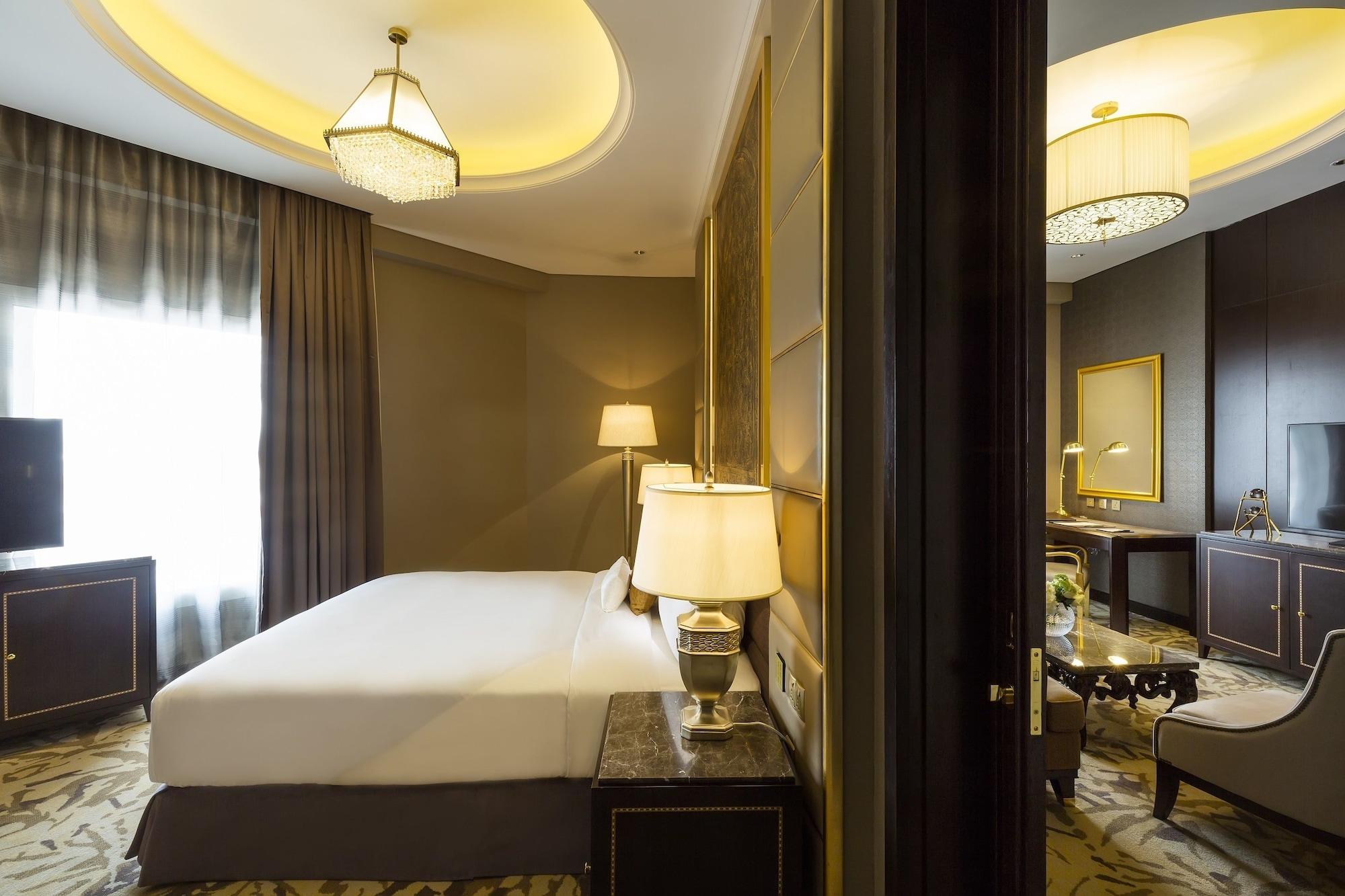 Ezdan Palace Hotel Doha Eksteriør bilde A bedroom at the hotel